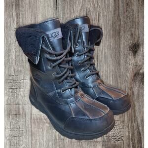 UGG Butte II waterproof‎ winter black boots. Size 4
